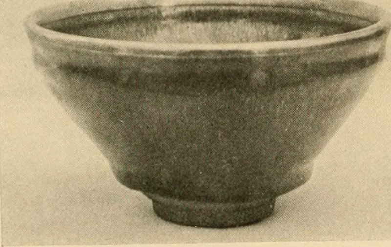 An illustration from Catalogue of an exhibition of early Chinese pottery and sculpture, 1916, leaf 275