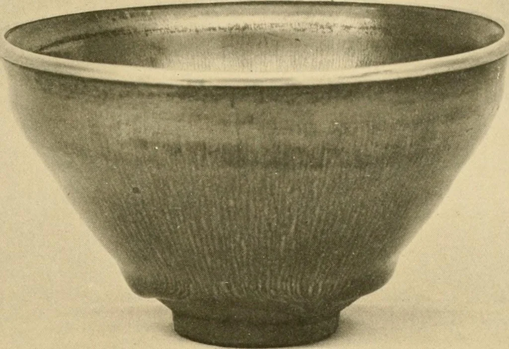 An illustration from Catalogue of an exhibition of early Chinese pottery and sculpture, 1916, leaf 276