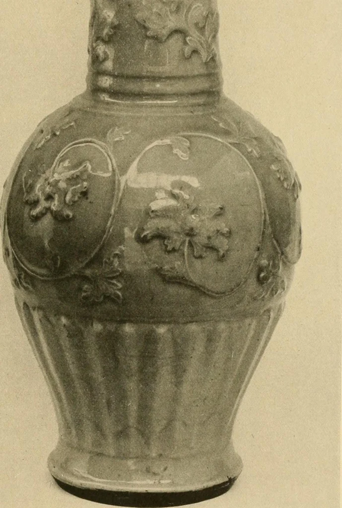 An illustration from Catalogue of an exhibition of early Chinese pottery and sculpture, 1916, leaf 280