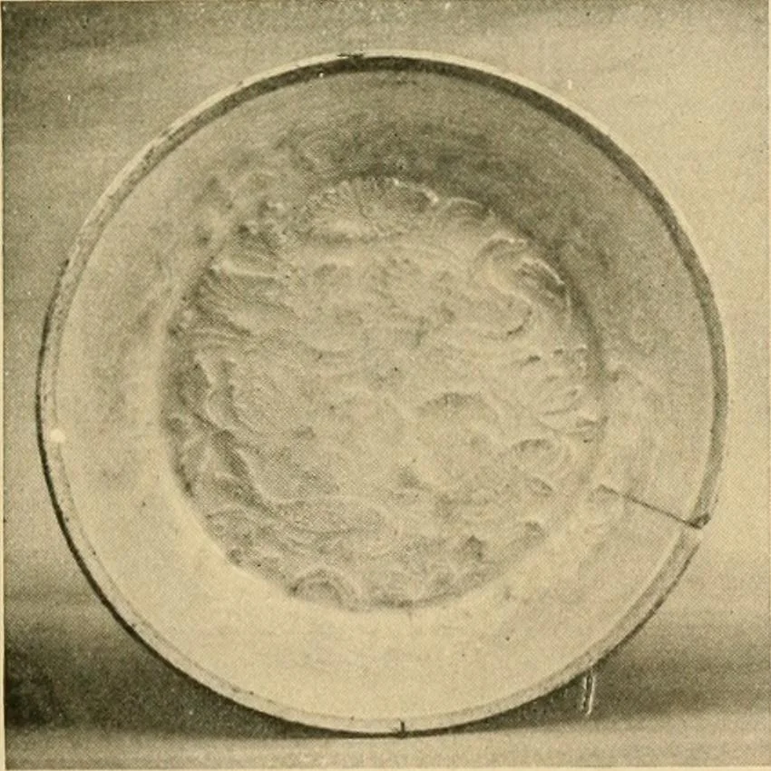 An illustration from Catalogue of an exhibition of early Chinese pottery and sculpture, 1916, leaf 290
