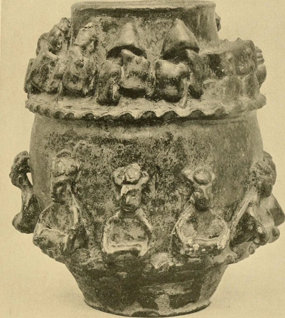 An illustration from Catalogue of an exhibition of early Chinese pottery and sculpture, 1916, leaf 294