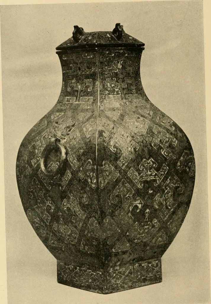 An illustration from Catalogue of an exhibition of early Chinese pottery and sculpture, 1916, leaf 315