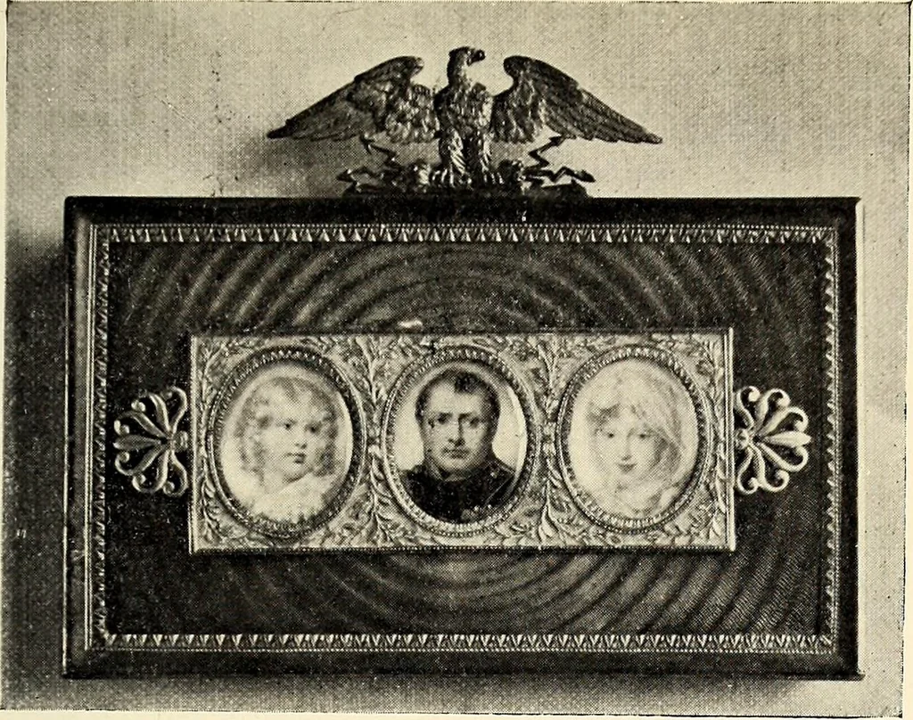 An illustration from Catalogue of the furniture, marbles, bronzes, clocks, candelabra, majolica, porcelain, glass, jewelery, goldsmith's and silversmith's work, ivories, medals, illuminations, miniatures, and objects of art generally, in the Wallace collection, 1910, leaf 214