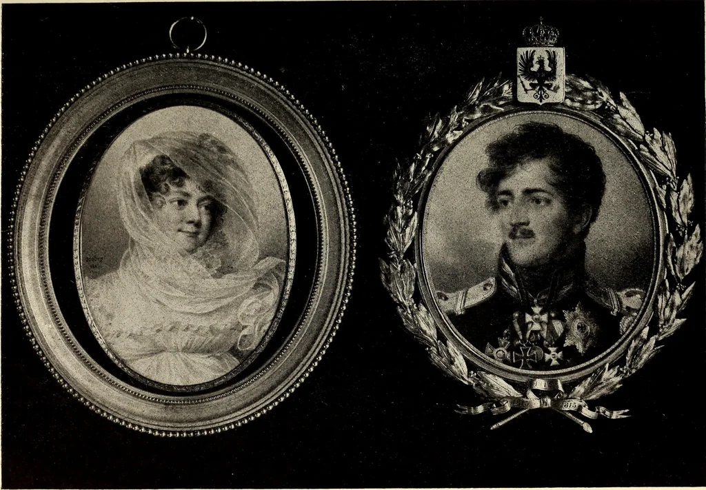An illustration from Catalogue of the furniture, marbles, bronzes, clocks, candelabra, majolica, porcelain, glass, jewelery, goldsmith's and silversmith's work, ivories, medals, illuminations, miniatures, and objects of art generally, in the Wallace collection, 1910, leaf 224