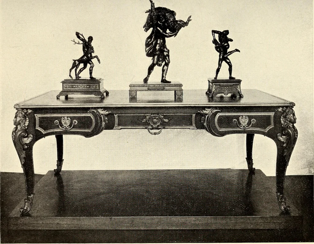 An illustration from Catalogue of the furniture, marbles, bronzes, clocks, candelabra, majolica, porcelain, glass, jewelery, goldsmith's and silversmith's work, ivories, medals, illuminations, miniatures, and objects of art generally, in the Wallace collection, 1910, leaf 244
