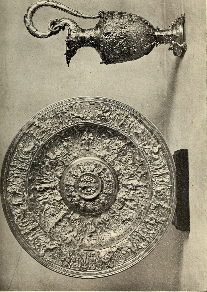 An illustration from Catalogue of the furniture, marbles, bronzes, clocks, candelabra, majolica, porcelain, glass, jewelery, goldsmith's and silversmith's work, ivories, medals, illuminations, miniatures, and objects of art generally, in the Wallace collection, 1910, leaf 266