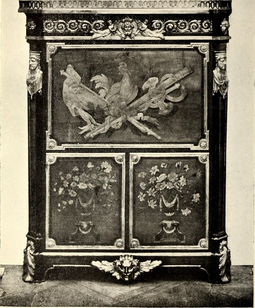 An illustration from Catalogue of the furniture, marbles, bronzes, clocks, candelabra, majolica, porcelain, glass, jewelery, goldsmith's and silversmith's work, ivories, medals, illuminations, miniatures, and objects of art generally, in the Wallace collection, 1910, leaf 331