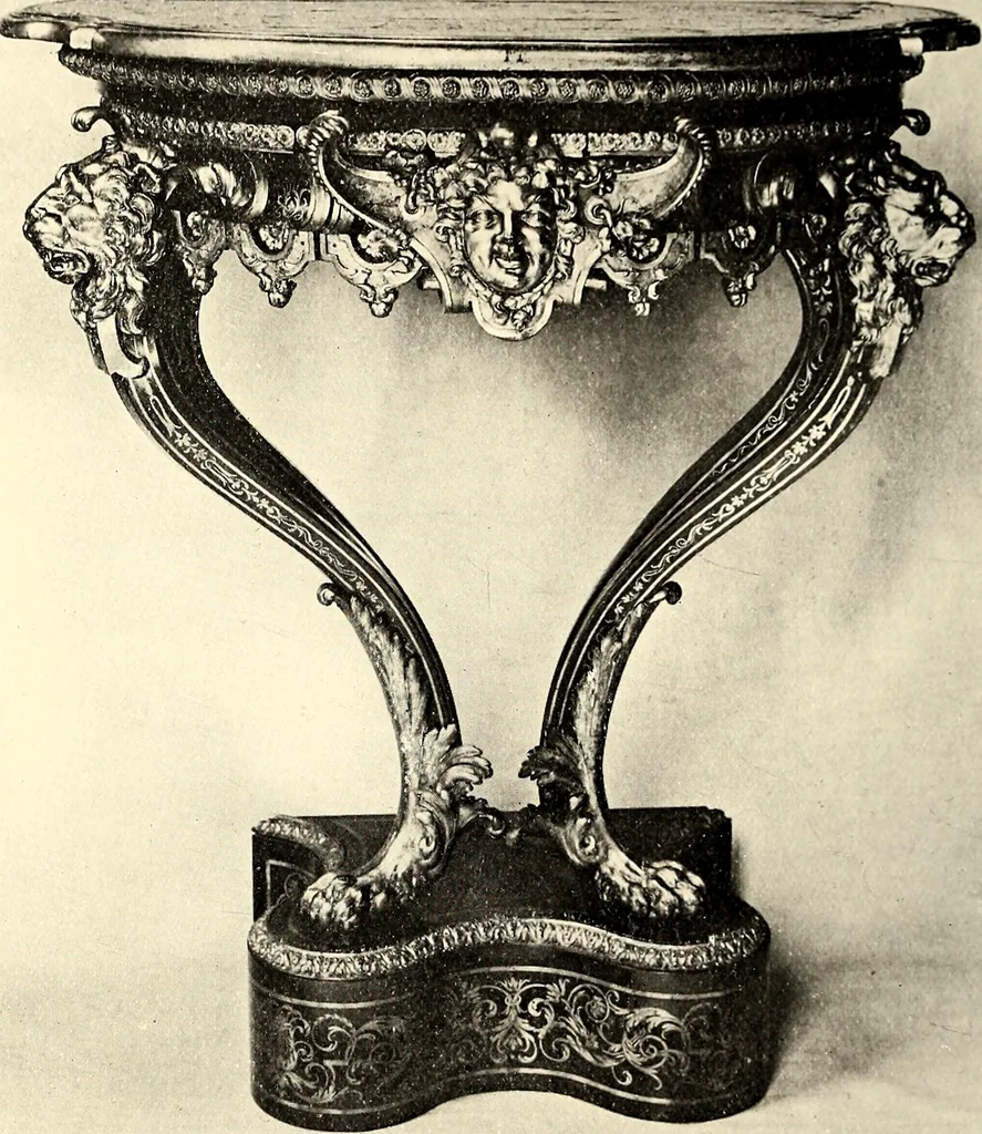 An illustration from Catalogue of the furniture, marbles, bronzes, clocks, candelabra, majolica, porcelain, glass, jewelery, goldsmith's and silversmith's work, ivories, medals, illuminations, miniatures, and objects of art generally, in the Wallace collection, 1910, leaf 399