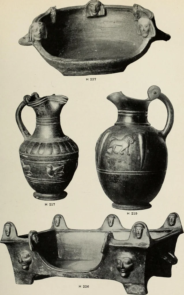 An illustration from Catalogue of the Greek and Etruscan vases in the British Museum, 1893, leaf 352