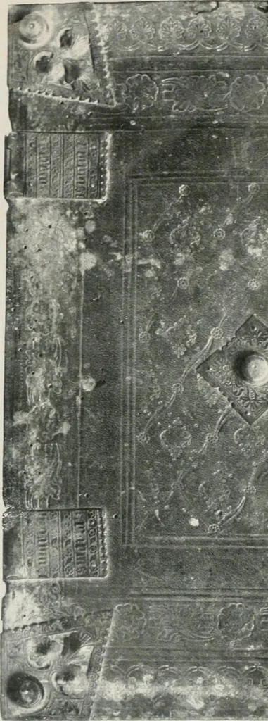 An illustration from Catalogue of an important library of rare and valuable books; incunabula typographica, mostly in original bindings; illustrated books of the XVIth and XVIIIth century; early Americana; Standard works on the fine arts; bibles and liturgical books; fine bindings; Judaica; early books on geography, etc., including Hypnerotomachia Poliphili, 1499; Schatzbehalter, 1491; Terentius, Venezia, 1497; Valturius, 1483; Dürers Hroswitha, Proportion a.o. Holbeins Dance of Death, 1538; The first Holbein Bible; Theuerdank, 1519; Monument du Costume; Janscha-Ziegler, Rheinansichten, etc, 1900, leaf 3