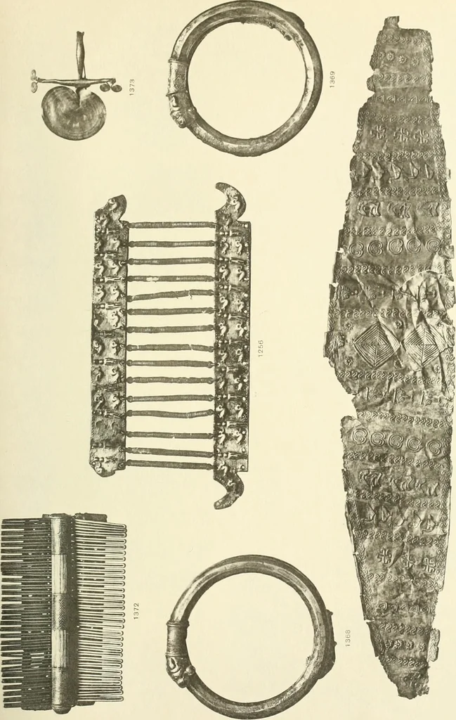 An illustration from Catalogue of the jewellery, Greek, Etruscan, and Roman, in the departments of antiquities, British Museum, 1911, leaf 496