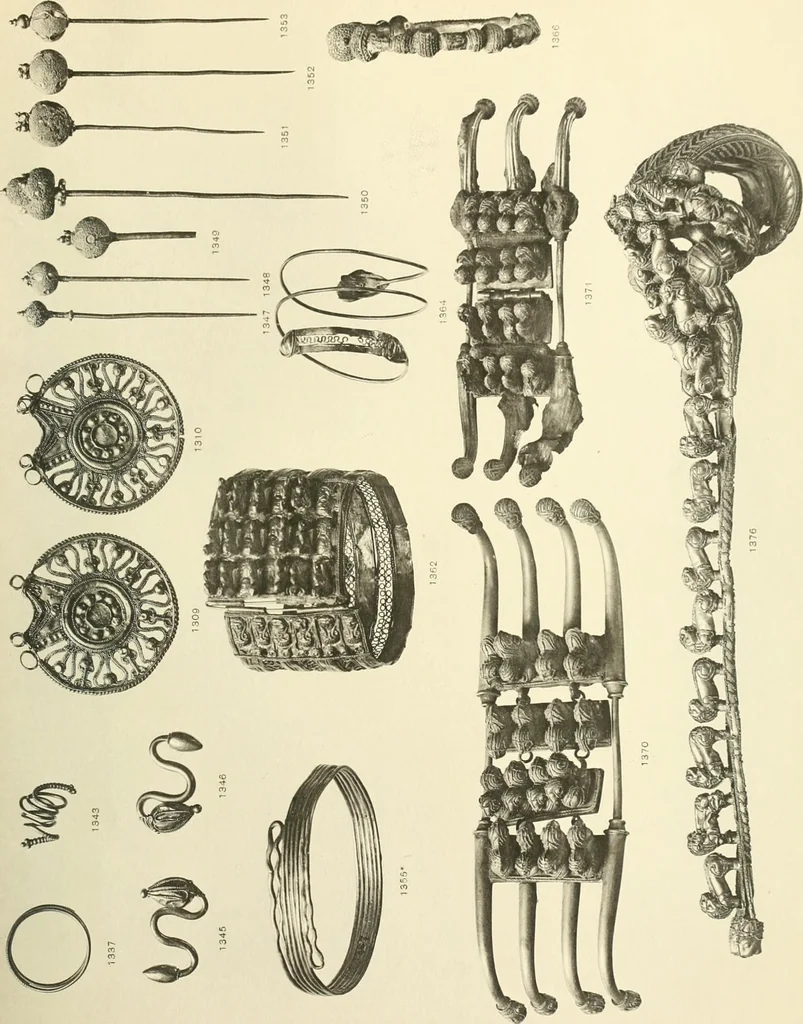 An illustration from Catalogue of the jewellery, Greek, Etruscan, and Roman, in the departments of antiquities, British Museum, 1911, leaf 500