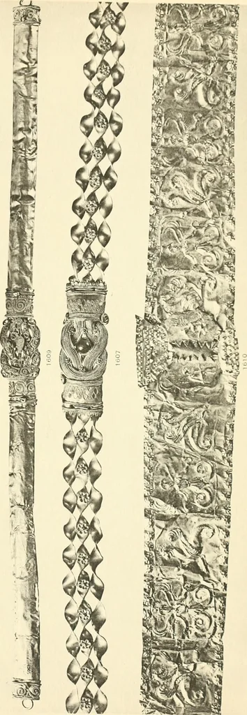 An illustration from Catalogue of the jewellery, Greek, Etruscan, and Roman, in the departments of antiquities, British Museum, 1911, leaf 520