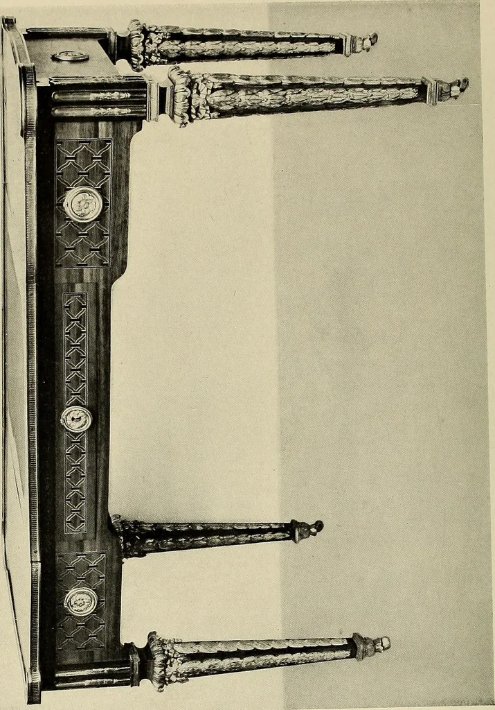 An illustration from Catalogue of the Jones collection, 1922, leaf 81