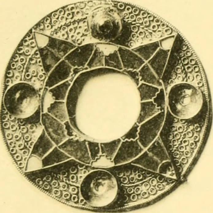 An illustration from Catalogue of the mediaeval ivories, enamels, jewellery, gems and miscellaneous objects bequeathed to the museum by Frank McClean, 1912, leaf 148