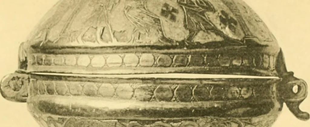 An illustration from Catalogue of the mediaeval ivories, enamels, jewellery, gems and miscellaneous objects bequeathed to the museum by Frank McClean, 1912, leaf 178
