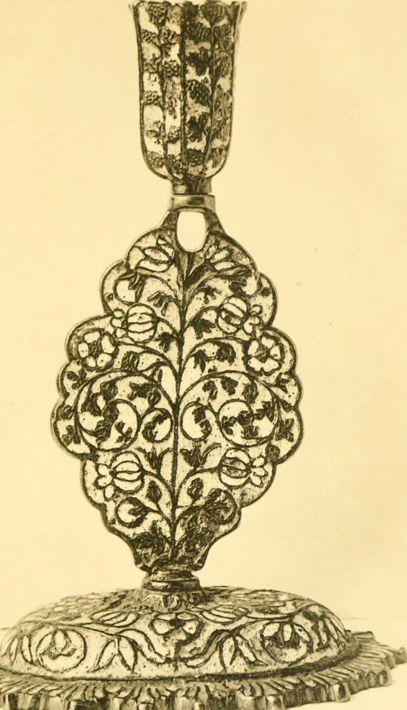 An illustration from Catalogue of the mediaeval ivories, enamels, jewellery, gems and miscellaneous objects bequeathed to the museum by Frank McClean, 1912, leaf 180