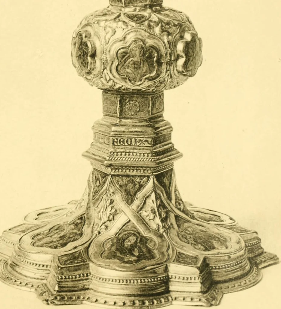 An illustration from Catalogue of the mediaeval ivories, enamels, jewellery, gems and miscellaneous objects bequeathed to the museum by Frank McClean, 1912, leaf 182