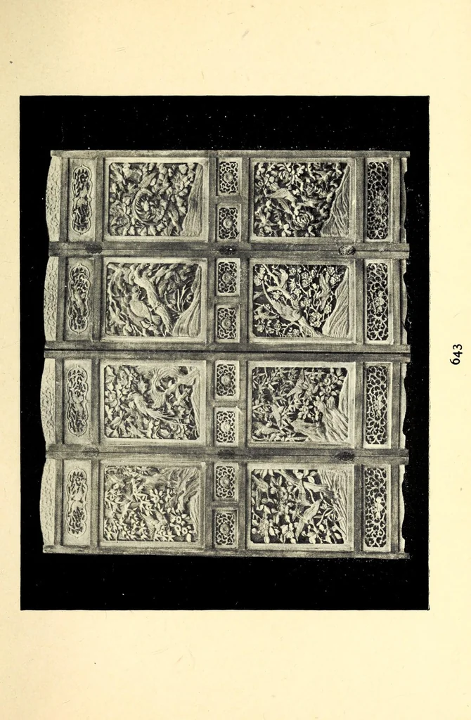 An illustration from Catalogue of rare objects in brass, leathers, and wood illustrating the art of old Japan : to be sold at unrestricted public sale by order of Mr. Bunkio Matsuki, 1903, leaf 113