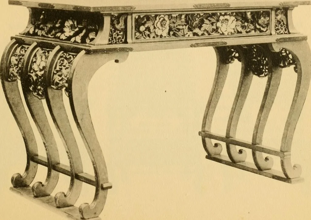 An illustration from Catalogue of room decorations and artistic furniture., 1905, leaf 36