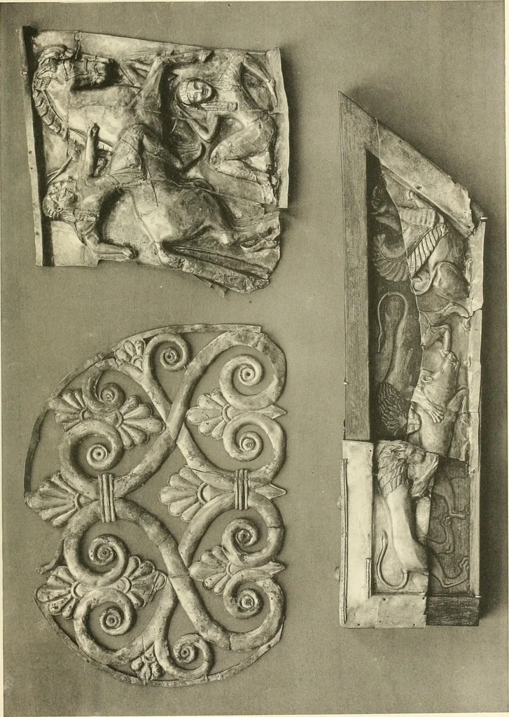 An illustration from Catalogue of the silver plate (Greek, Etruscan and Roman) in the British Museum, 1921, leaf 100