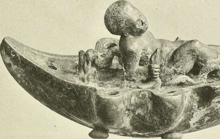 An illustration from Catalogue of the silver plate (Greek, Etruscan and Roman) in the British Museum, 1921, leaf 128