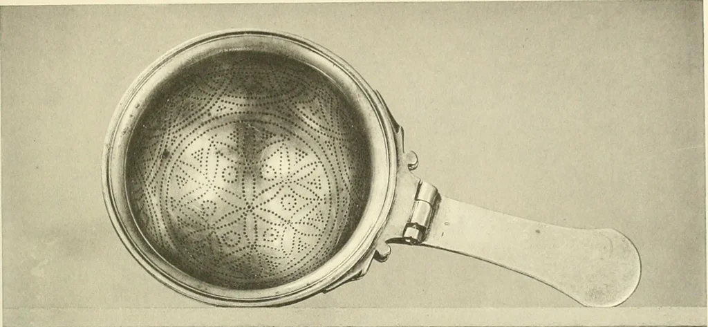 An illustration from Catalogue of the silver plate (Greek, Etruscan and Roman) in the British Museum, 1921, leaf 144