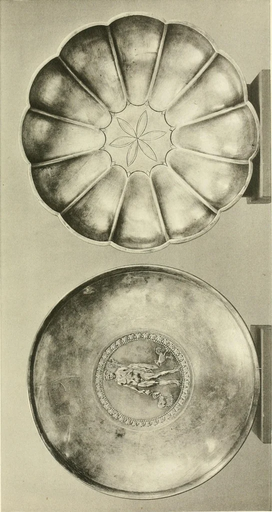 An illustration from Catalogue of the silver plate (Greek, Etruscan and Roman) in the British Museum, 1921, leaf 154
