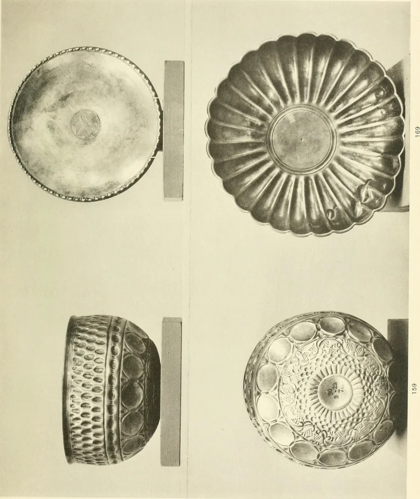 An illustration from Catalogue of the silver plate (Greek, Etruscan and Roman) in the British Museum, 1921, leaf 156