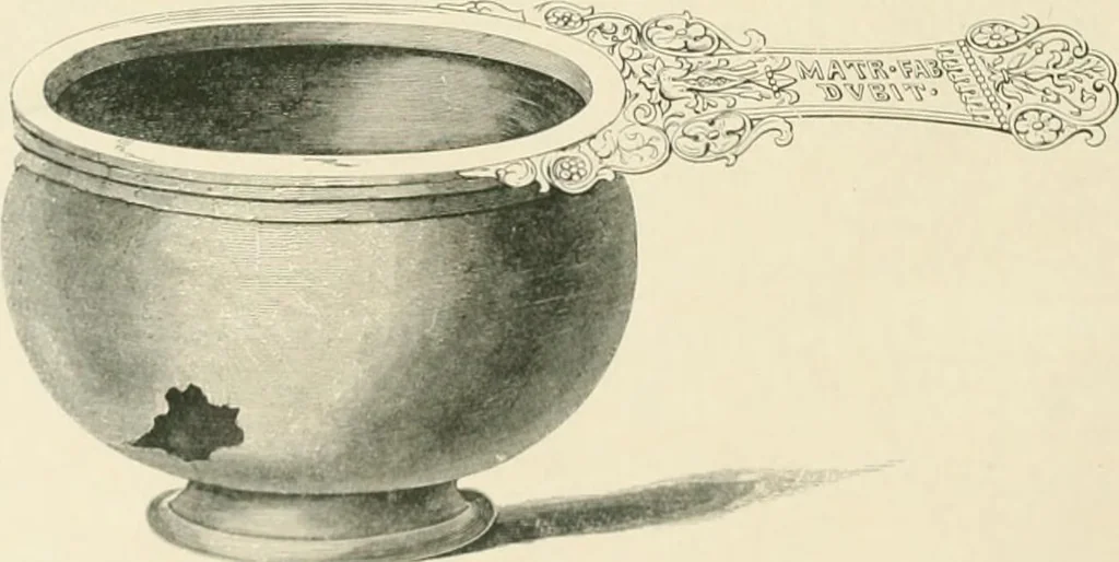 An illustration from Catalogue of the silver plate (Greek, Etruscan and Roman) in the British Museum, 1921, leaf 73