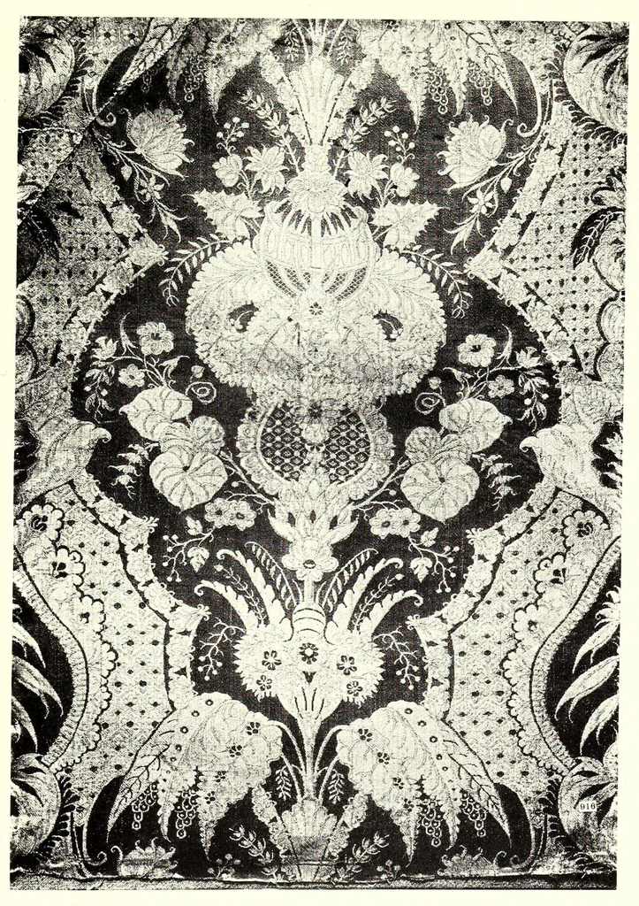 An illustration from Catalogue of a special exhibition of textiles, 1915, leaf 101