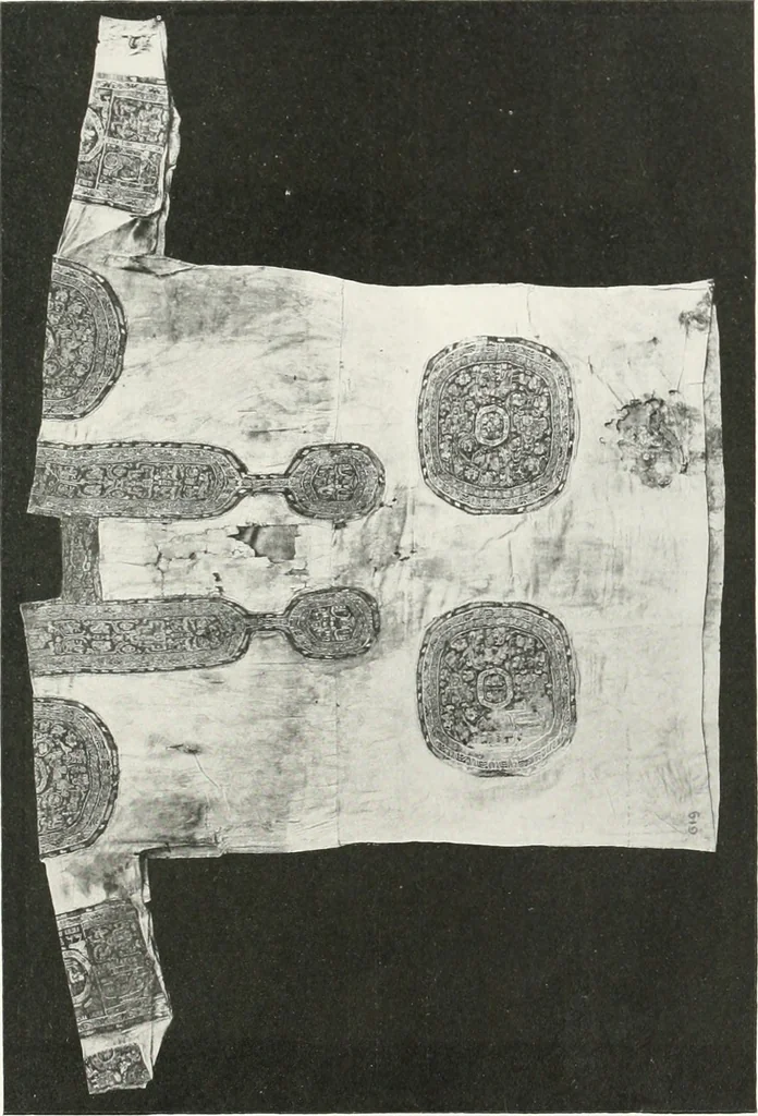 An illustration from Catalogue of textiles from burying-grounds in Egypt, 1920, leaf 128