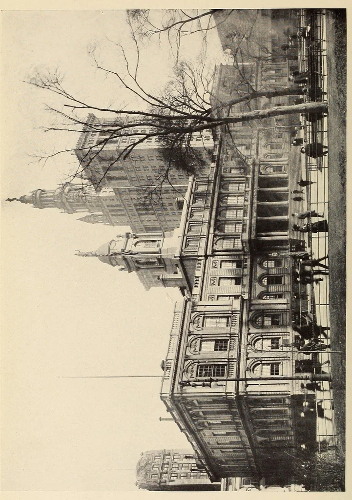 An illustration from Catalogue of the works of art belonging to the city of New York, 1909, leaf 14