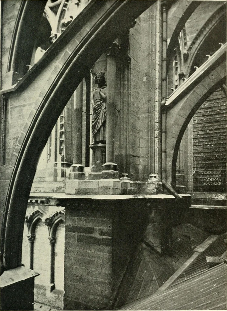 An illustration from Cathedrals and cloisters of the Isle de France, 1910, leaf 154