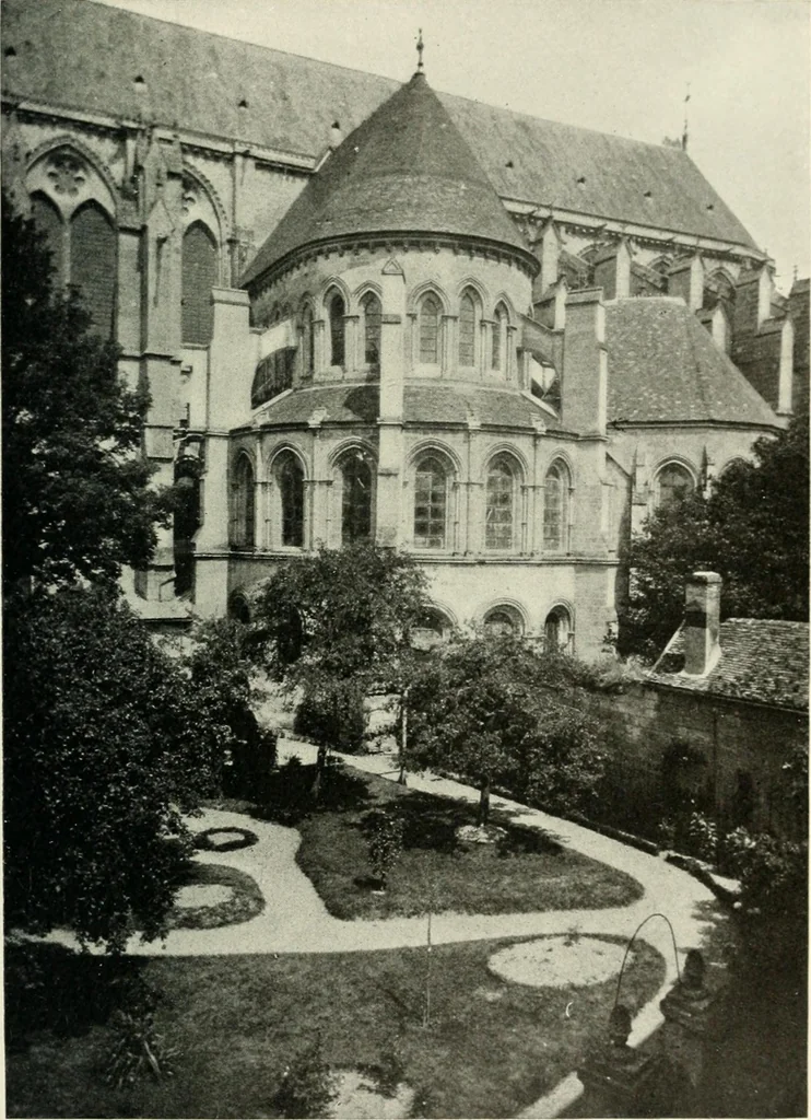 An illustration from Cathedrals and cloisters of the Isle de France, 1910, leaf 86