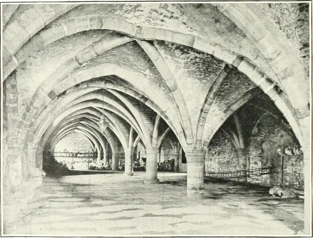 An illustration from The Cathedrals of England and Wales : their history, architecture, and associations ; with a series of Rembrandt plates and many illustrations in the text, 1906, leaf 101
