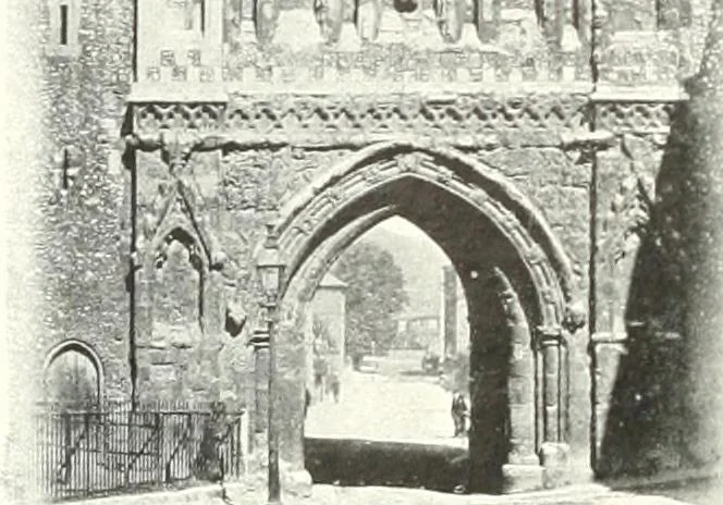 An illustration from The Cathedrals of England and Wales : their history, architecture, and associations ; with a series of Rembrandt plates and many illustrations in the text, 1906, leaf 139