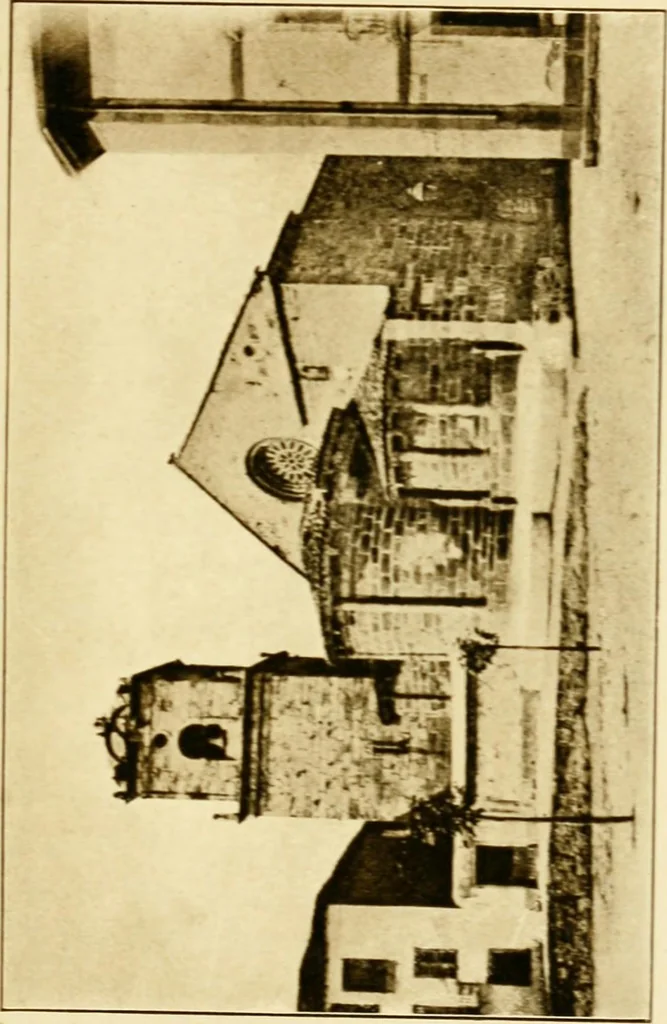 An illustration from The cathedrals of northern Spain, their history and their architecture; together with much of interest concerning the bishops, rulers and other personages identified with them, 1906, leaf 122