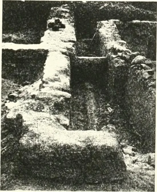 An illustration from The Cemeteries of Abydos, 1913, leaf 74