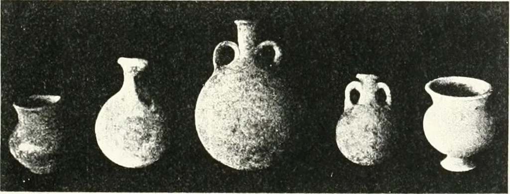 An illustration from The Cemeteries of Abydos, 1913, leaf 90