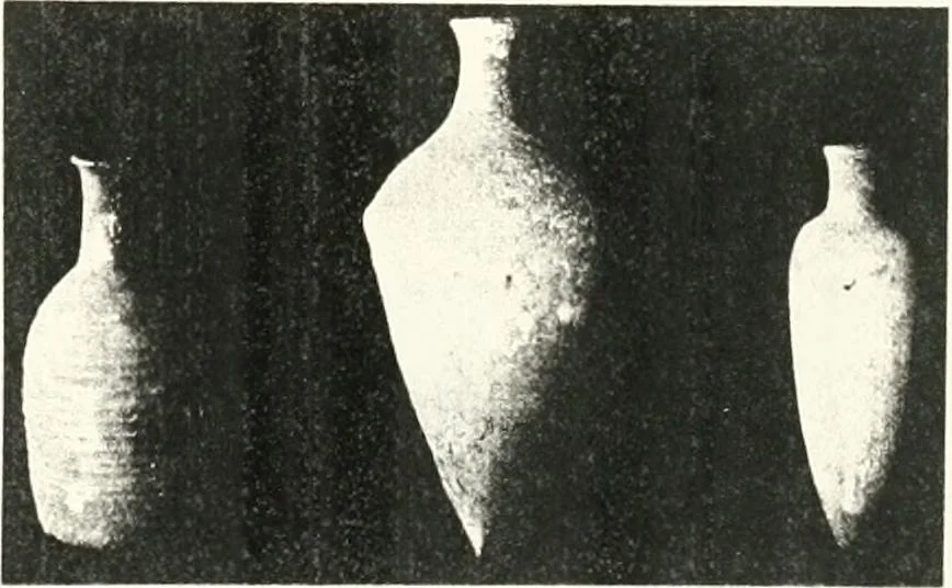 An illustration from The Cemeteries of Abydos, 1913, leaf 92
