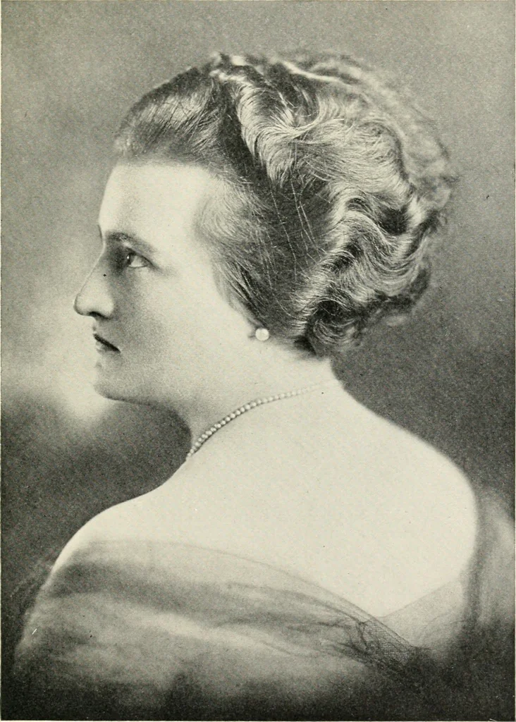 An illustration from Character revelations of mind and body; a statement of methods for the study of the indications of character which are built into the face as a result of mental and bodily reactions, 1922, leaf 238