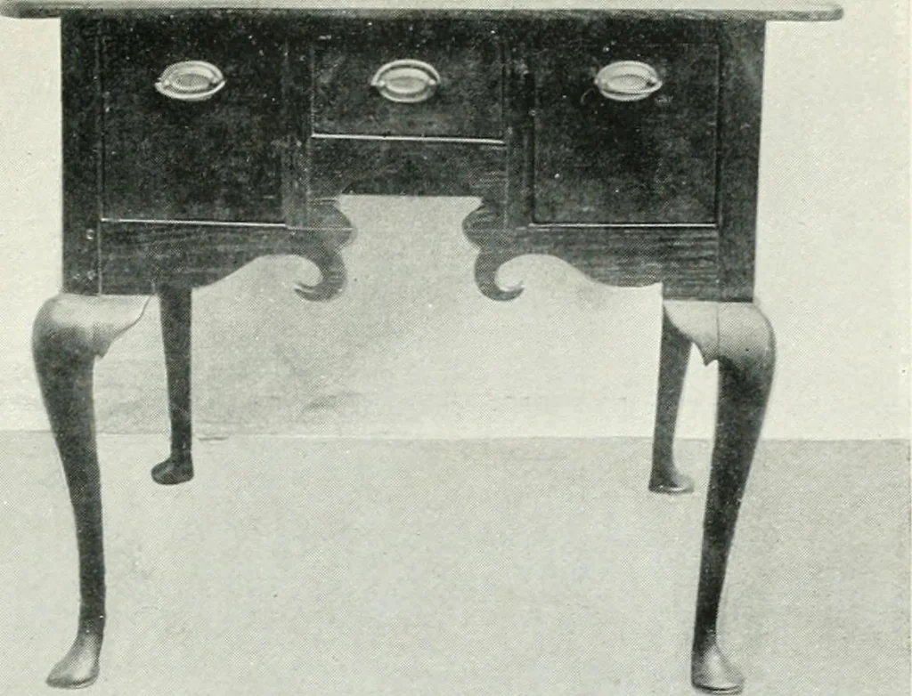 An illustration from Chats on cottage and farmhouse furniture, 1911, leaf 170