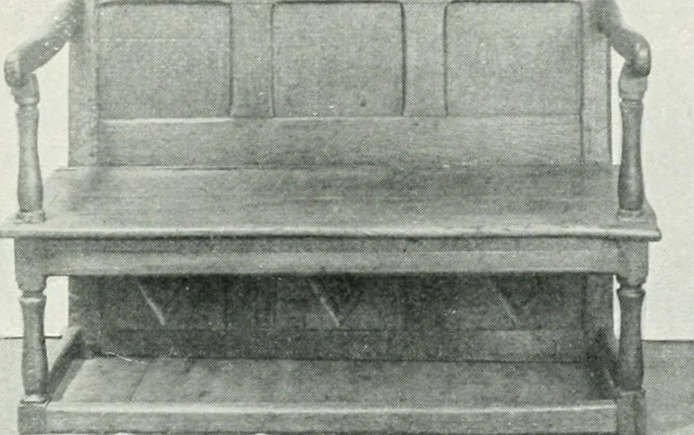 An illustration from Chats on cottage and farmhouse furniture, 1911, leaf 206