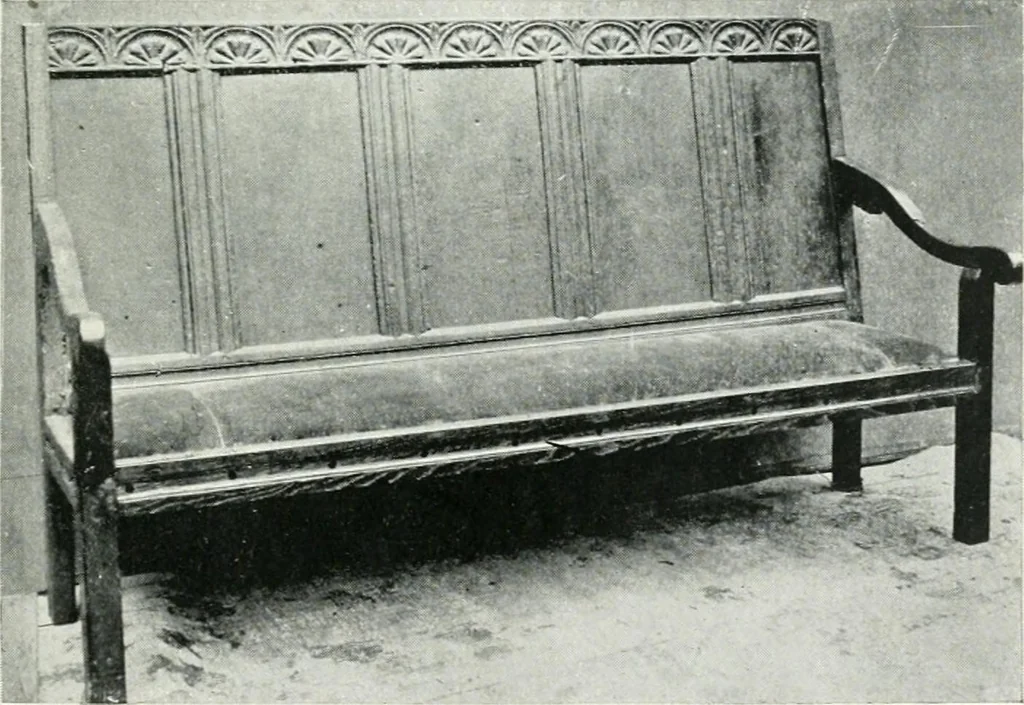 An illustration from Chats on cottage and farmhouse furniture, 1911, leaf 280