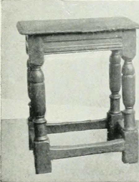 An illustration from Chats on cottage and farmhouse furniture, 1911, leaf 62