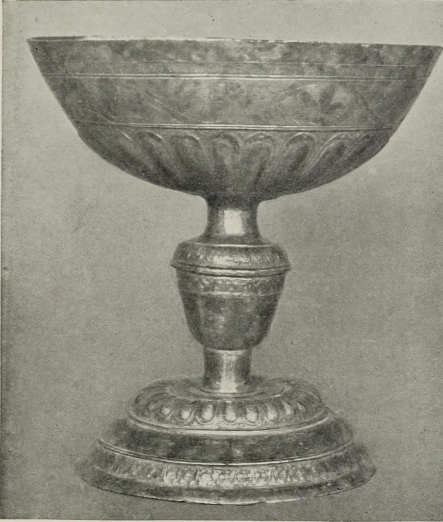 An illustration from Chats on old pewter, 1911, leaf 94