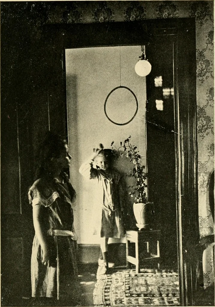 An illustration from The child's rainy day book, 1905, leaf 28