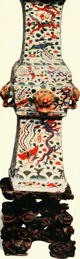 An illustration from Chinese pottery and porcelain : an account of the potter's art in China from primitive times to the present day, 1915, leaf 158