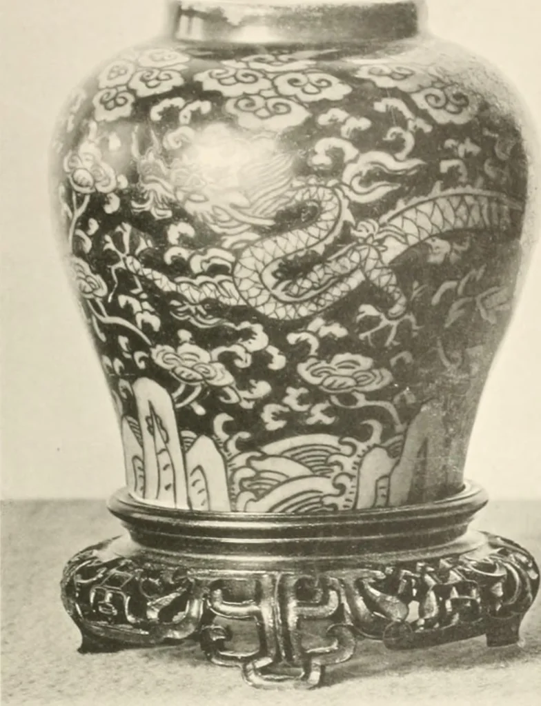 An illustration from Chinesisches Porzellan : seine Geschichte, Kunst und Technik, 1913, leaf 116